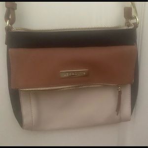 Cross body purse